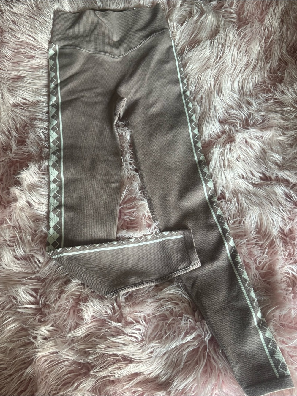 Victoria’s Secret PINK Seamless Classic Leggings Aztec SZ: S
